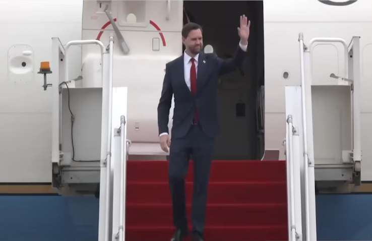 US Delegation Yet to Depart as Uncertainty Grows